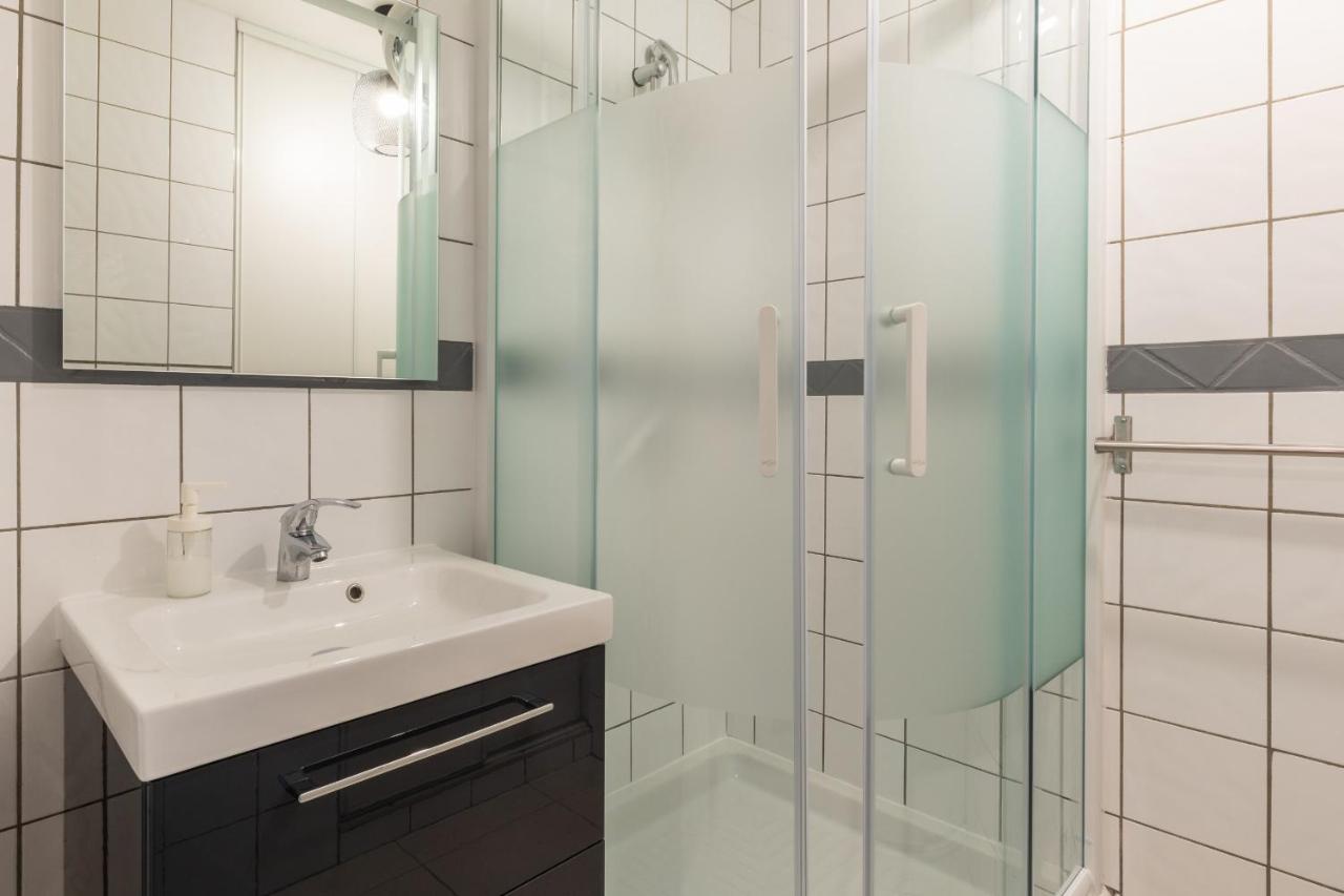 Dify Berlioz - Charpennes Apartment Villeurbanne Ngoại thất bức ảnh